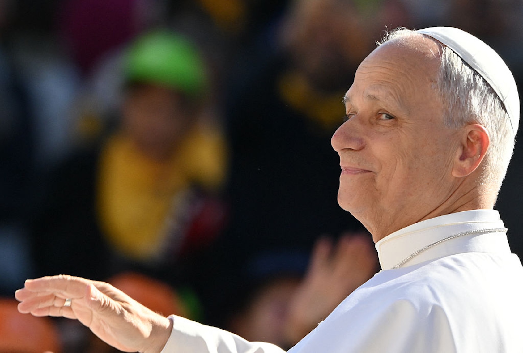 “Reasonable discussion”: Pentagon denies reports that official threatened Pope Leo