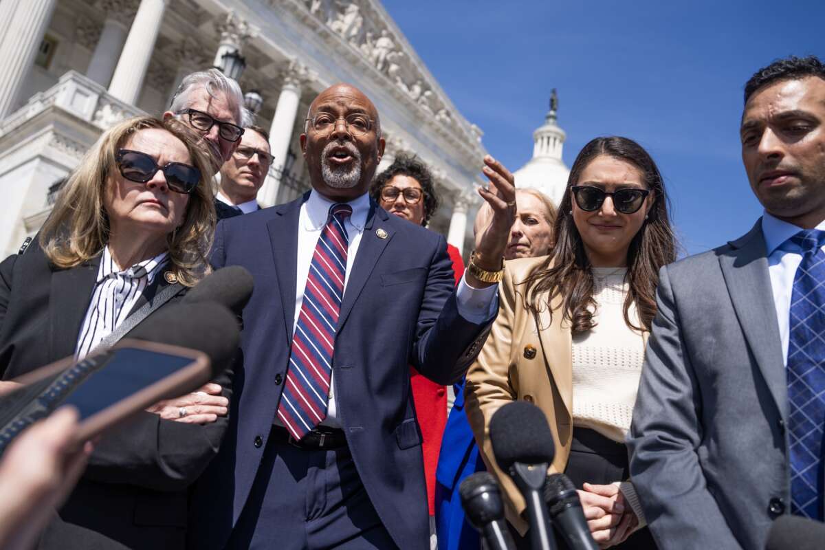 Republicans Block Democrats’ Pro Forma Session Effort to End Trump’s War in Iran