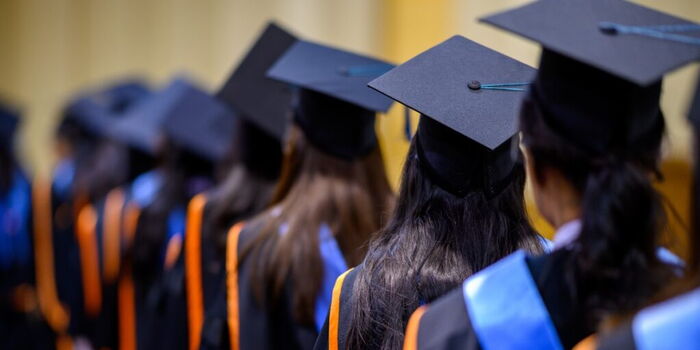 PS Issues Directive Barring Certain Students From Using Graduation Gowns