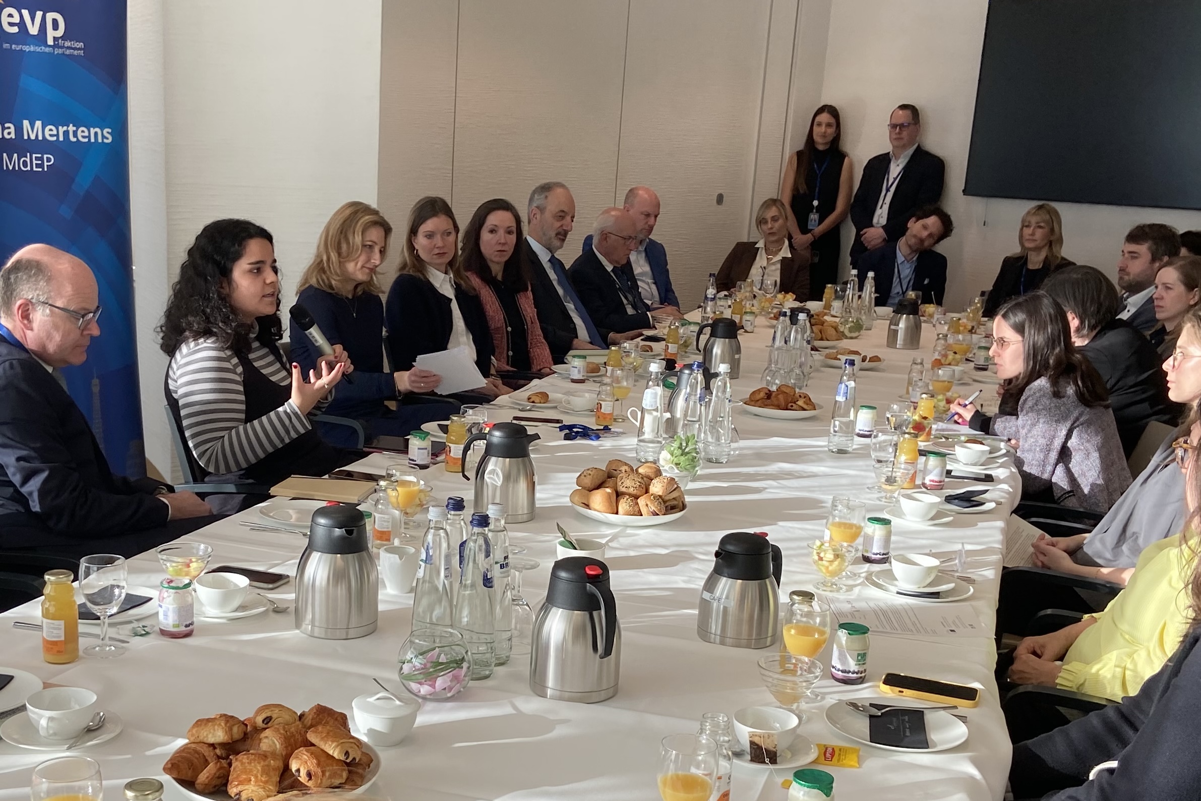 Eurochild celebrates a year of joint action as Vice-President Kopacz publishes her 2025 annual report