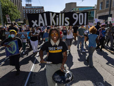 Musk and Silicon Valley Aren’t Libertarian. They Want to Fuse With the State.