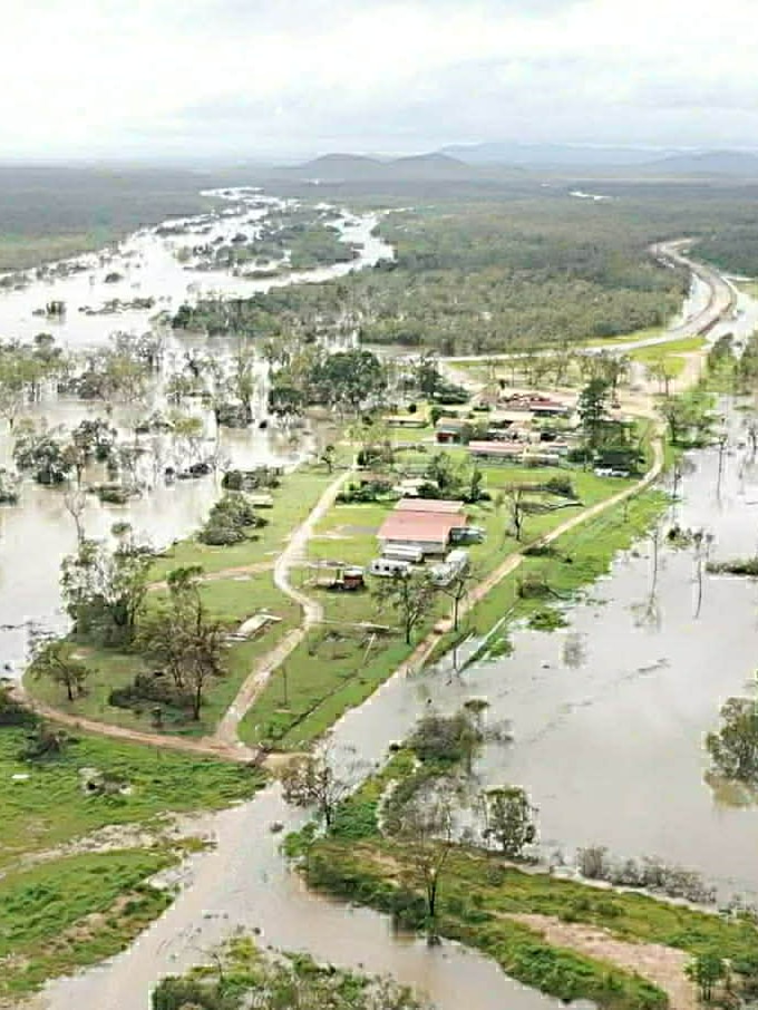 Cape York stations hit by Cyclone Narelle call for army’s help to clean up