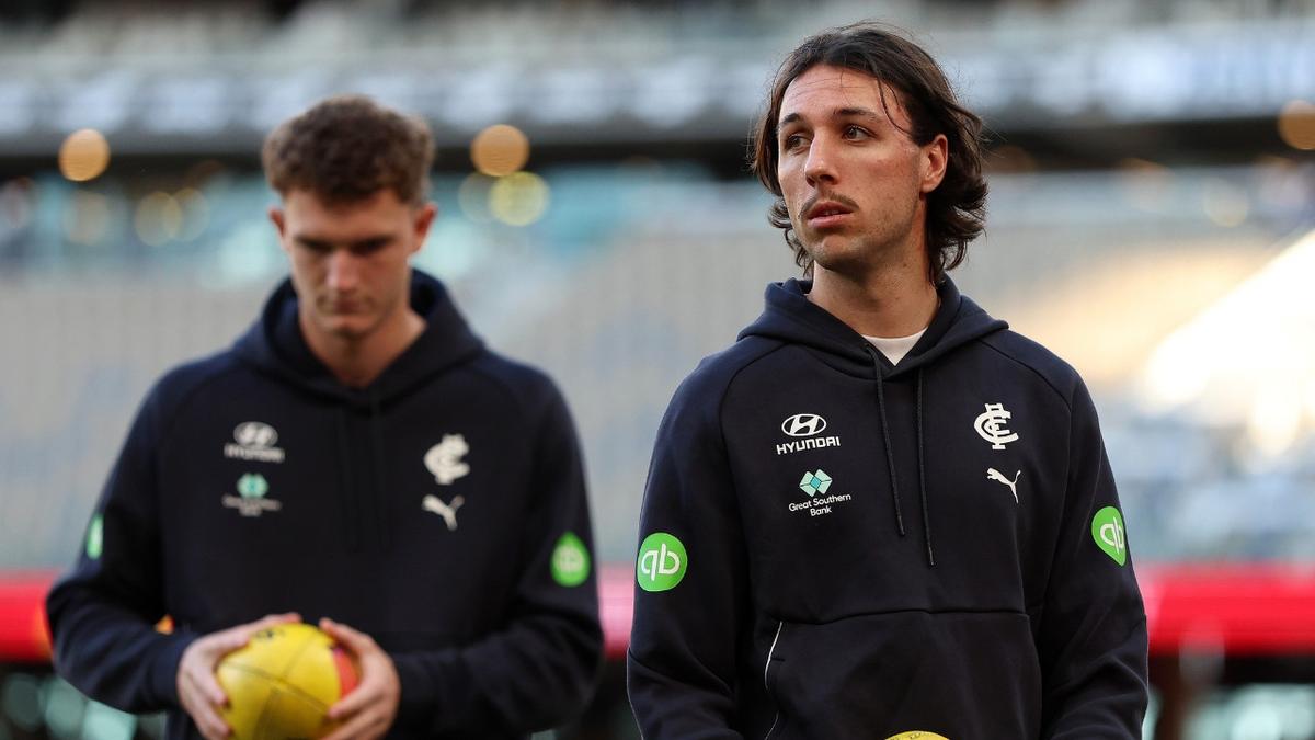 Carlton coach Michael Voss issues update on Ollie Hollands after sudden withdrawal