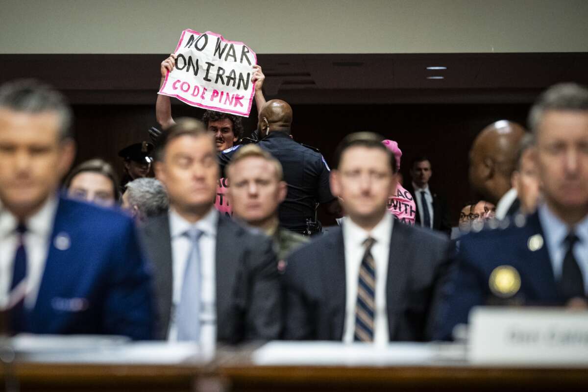 Warren Catches Hegseth Contradicting Himself on Alleged Military Stock Trading