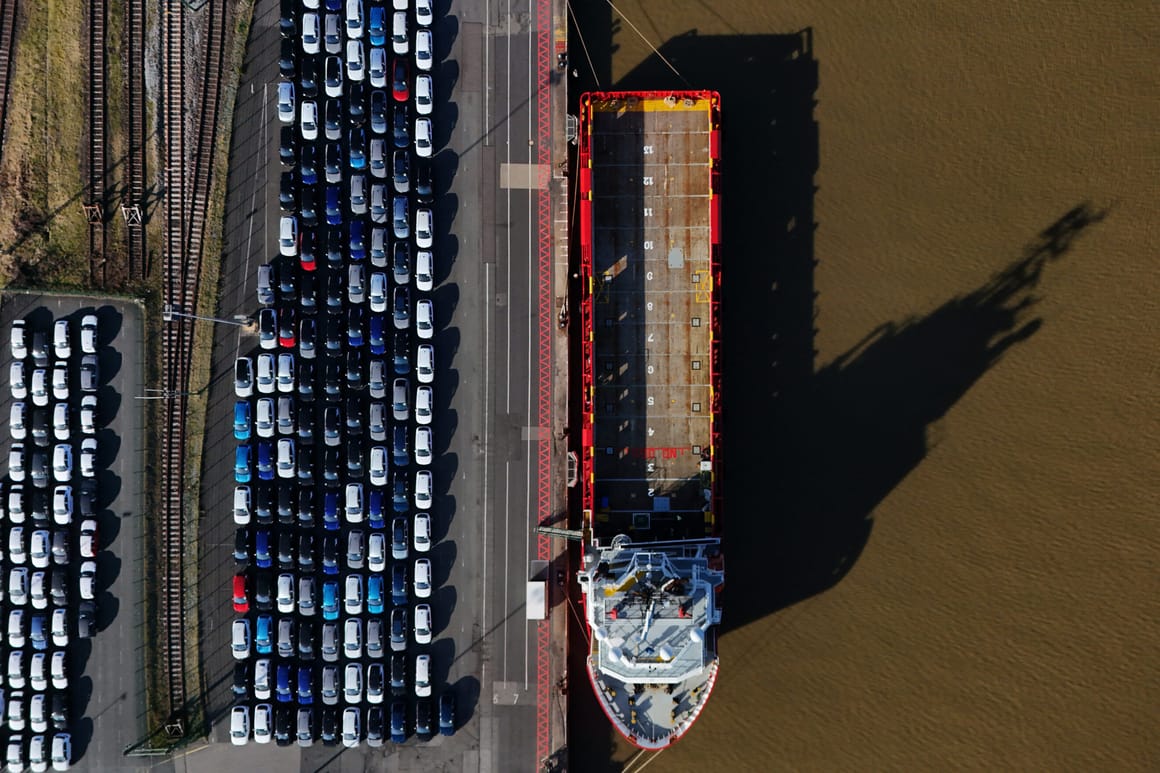 European Commission says will ‘keep our options open’ over Trump tariff threat
