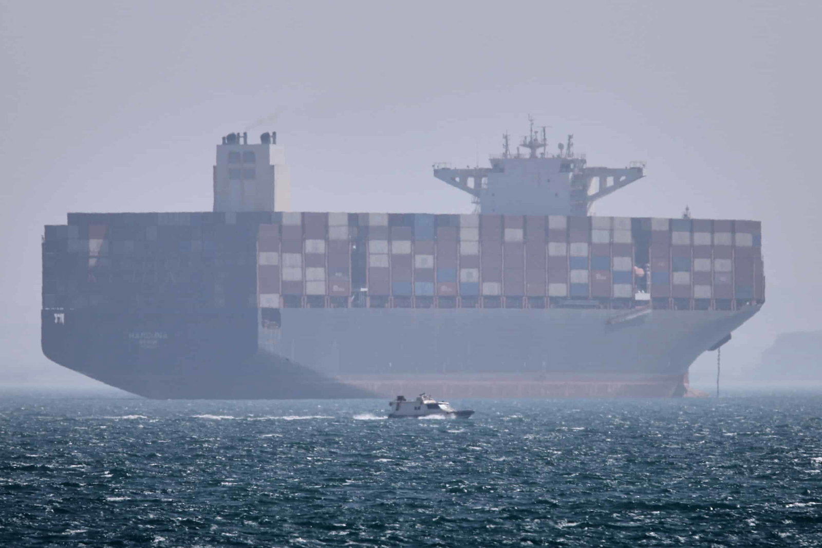 ‘The Passage of the Palm Groves’: The Strait of Hormuz in Iranian History