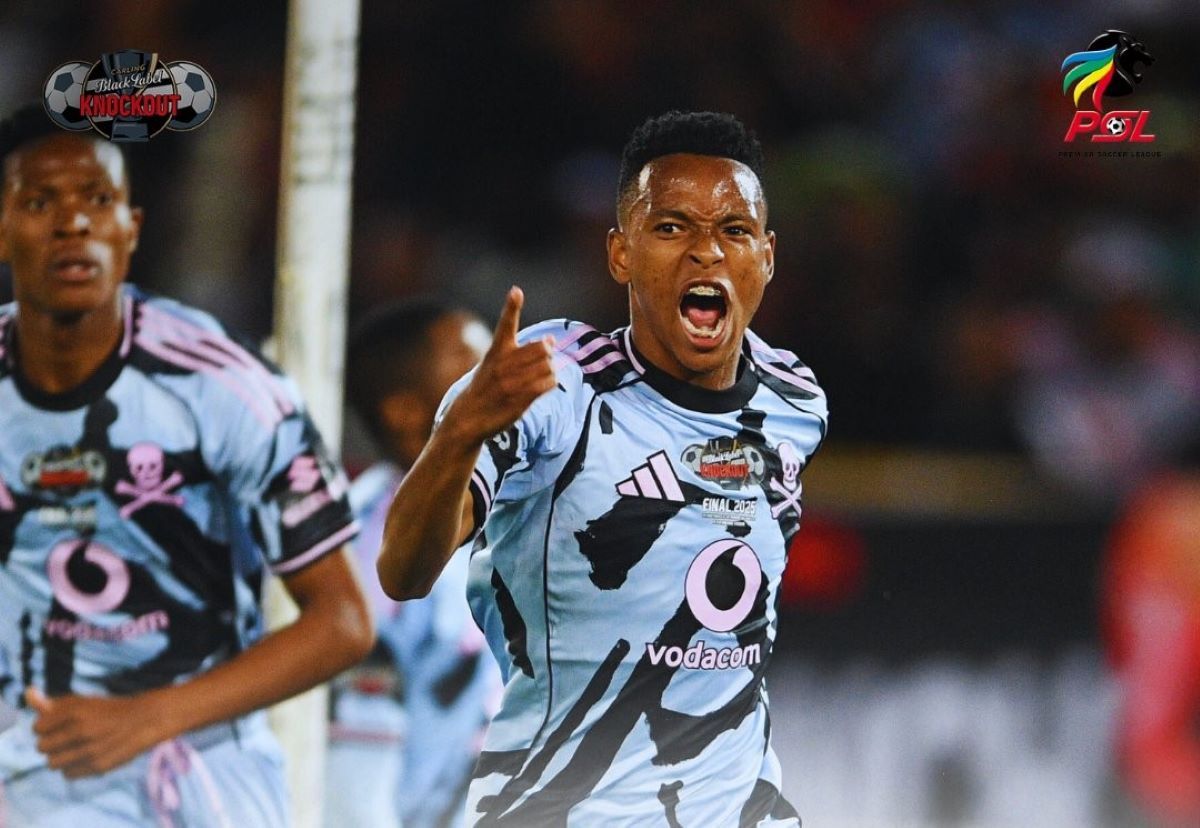 ‘Don’t put pressure on Mofokeng’s shoulders at the World Cup’ – Broos