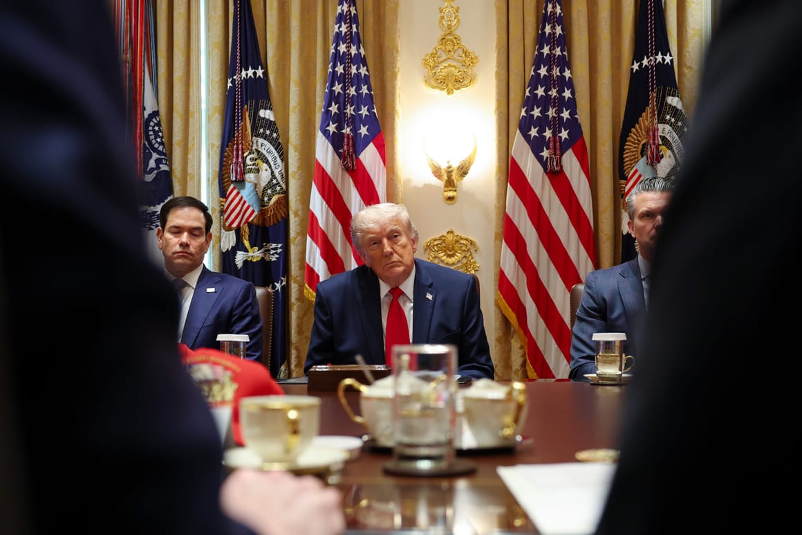 EU trade lawmakers back compromise on deal with Trump 