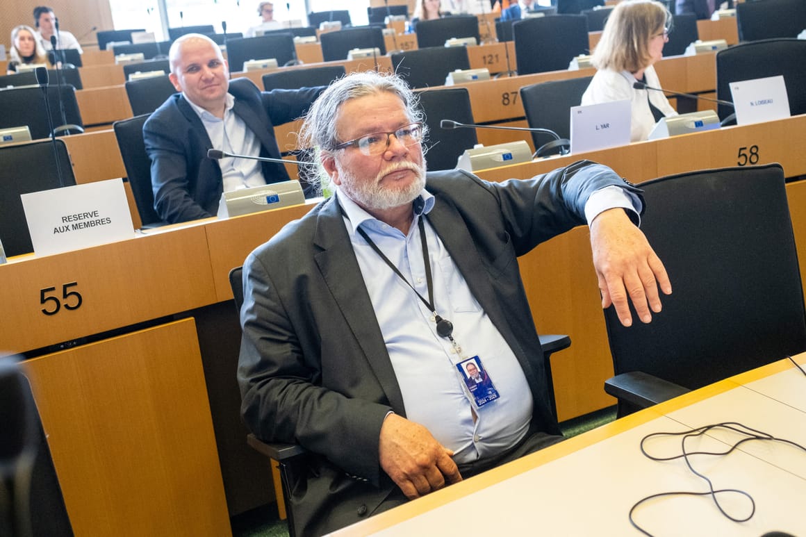 Czech MEP’s undeclared think-tank role raises conflict-of-interest questions