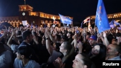 Armenians Vote With Nation’s Future Focus — East Or West — On The Line