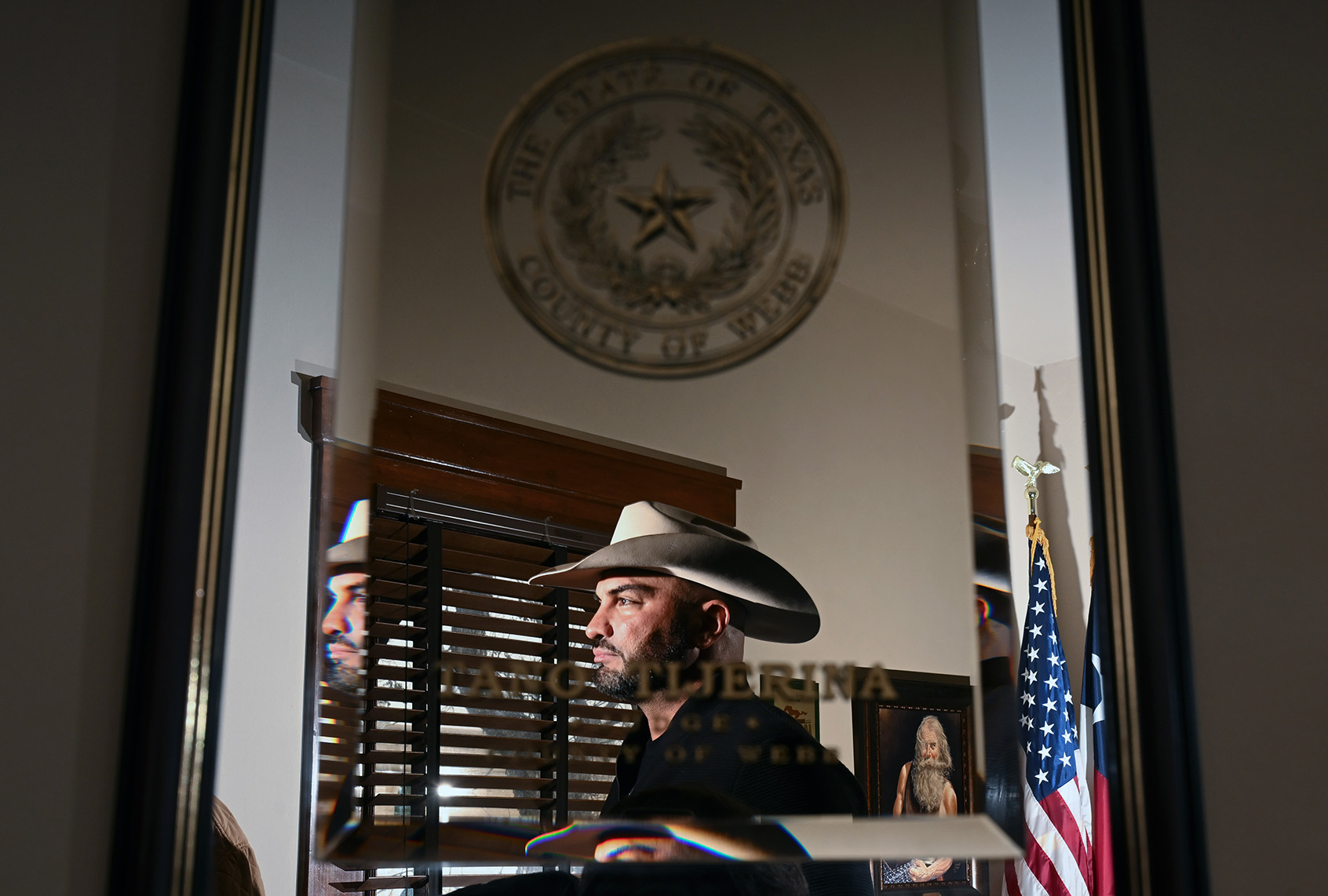 GOP candidate pushed to award a donor with a government contract