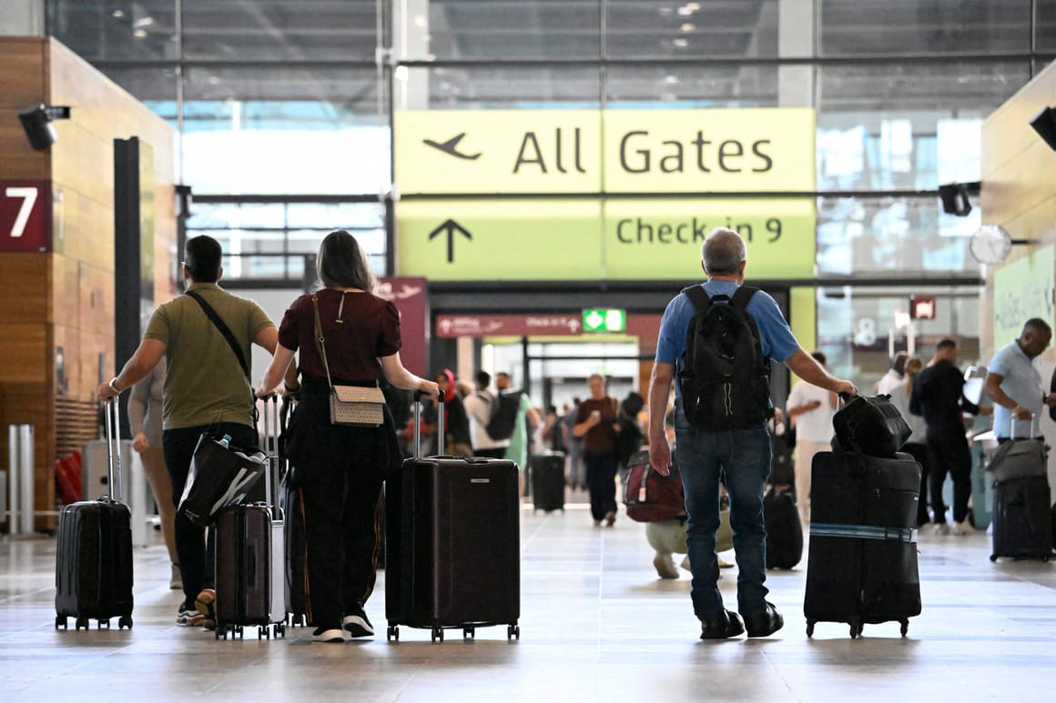 5 things to know about the EU’s air passenger rights reform deal