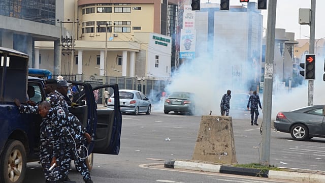 Protesters denounce insecurity as police disperse march in Abuja