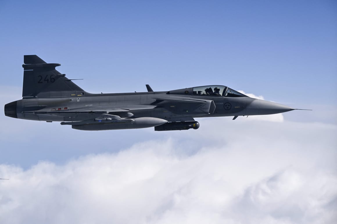 Swedish jets intercept Russian aircraft in 2 separate incidents