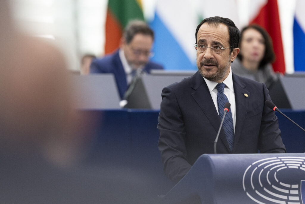 Ireland’s toughest mission: Getting a budget deal under the Christmas tree