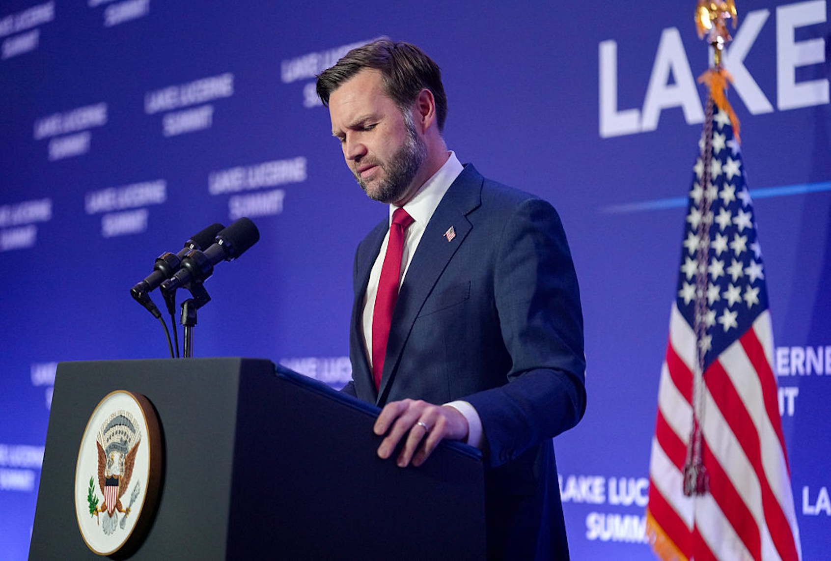Even Fox News is panning JD Vance’s Iran clean-up act