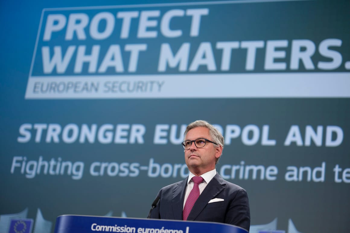 EU targets Somalia in its anti-migration push