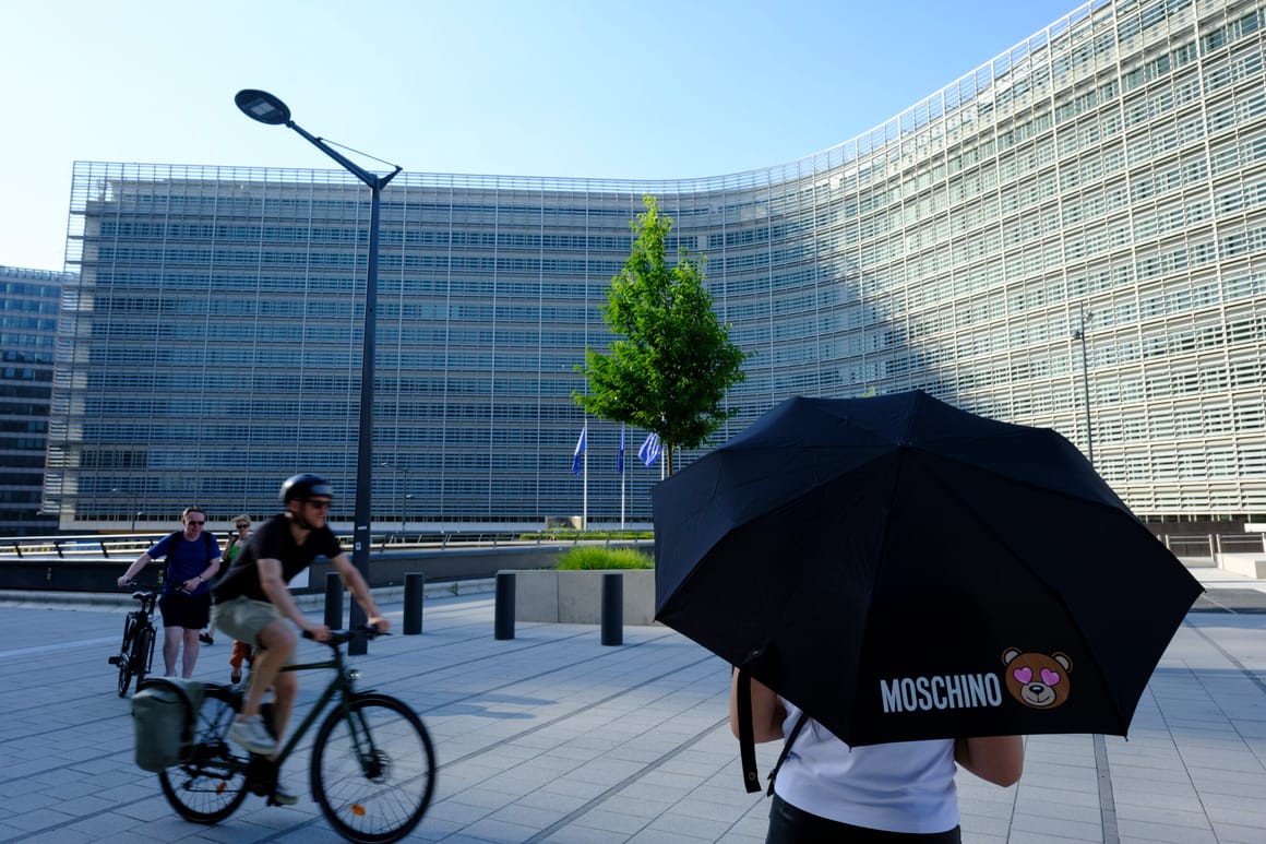 EU Commission HQ forced to shut down air-conditioning amid heatwave