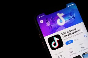 Indonesia Says Tech Firms Have Wiped 4.7M Child Accounts Since Govt Ban