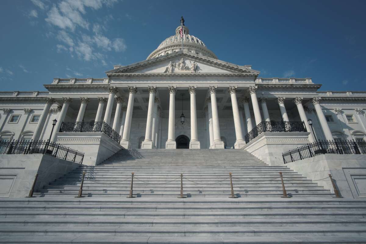 Capitol Police Arrest Air Force Major During Impeachment Protest Against Trump