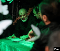 Iranian Revolutionary Guards Chief Makes First Public Appearance Since War Began