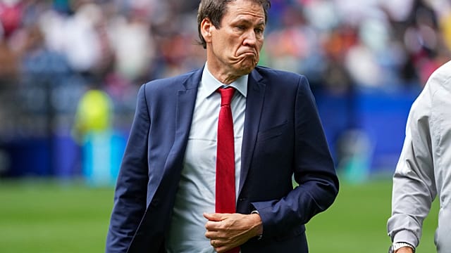 Belgian coach says his comments were not a criticism of African football