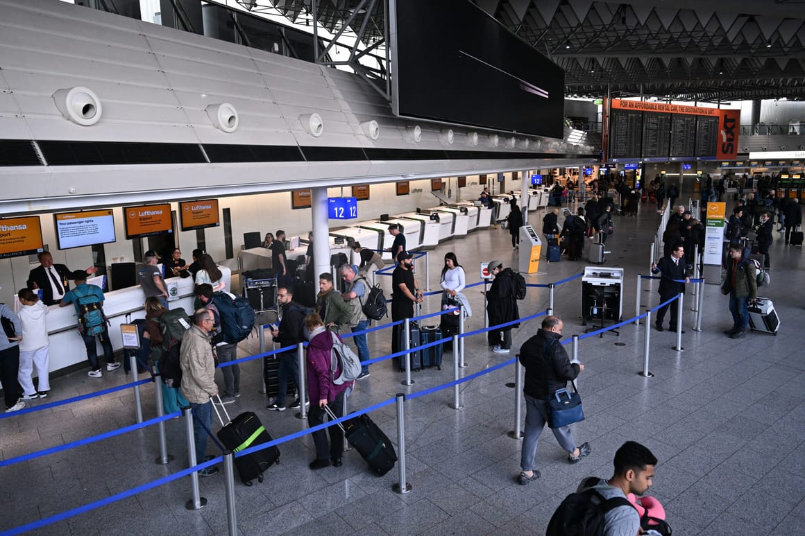 EU pushes to beat airport delays caused by new biometric system