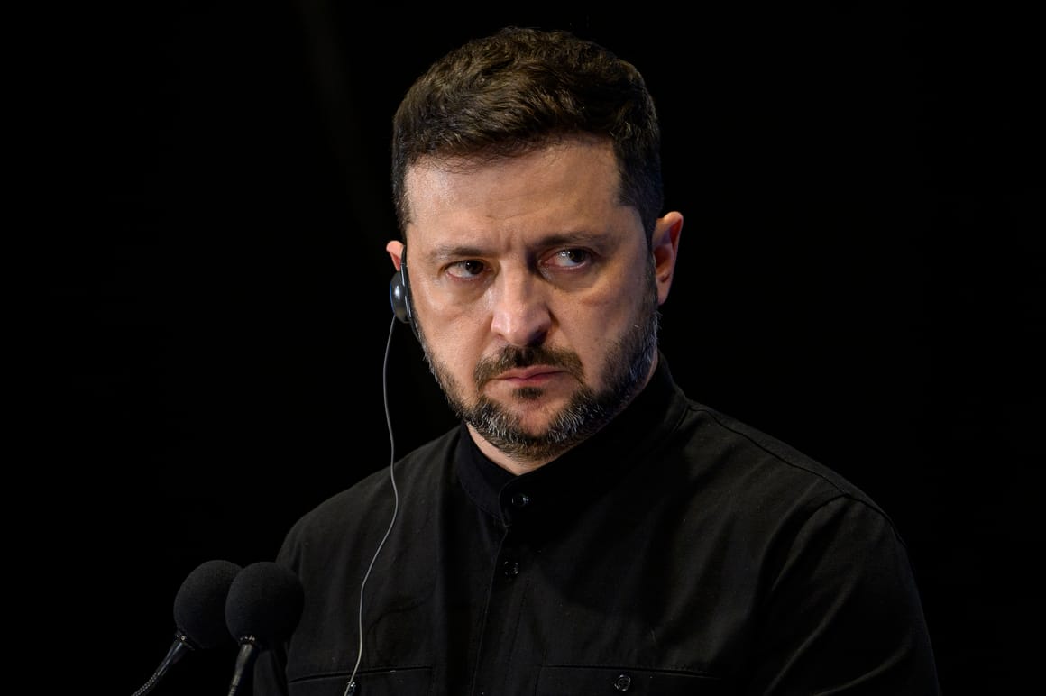 Zelenskyy demands Western support after Russian strikes kill 11 in Kyiv