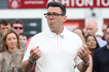 Badenoch says Farage ‘cracking under pressure’ as he triggers by-election