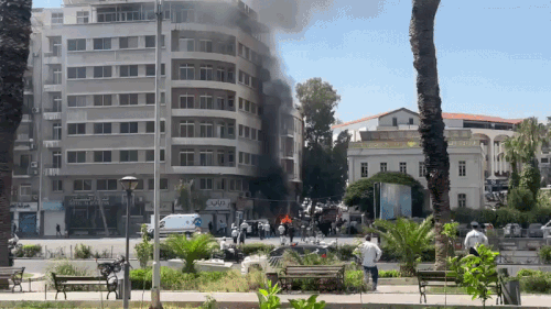Shocking footage captures moment of explosion in Damascus as France’s Macron visits Syria