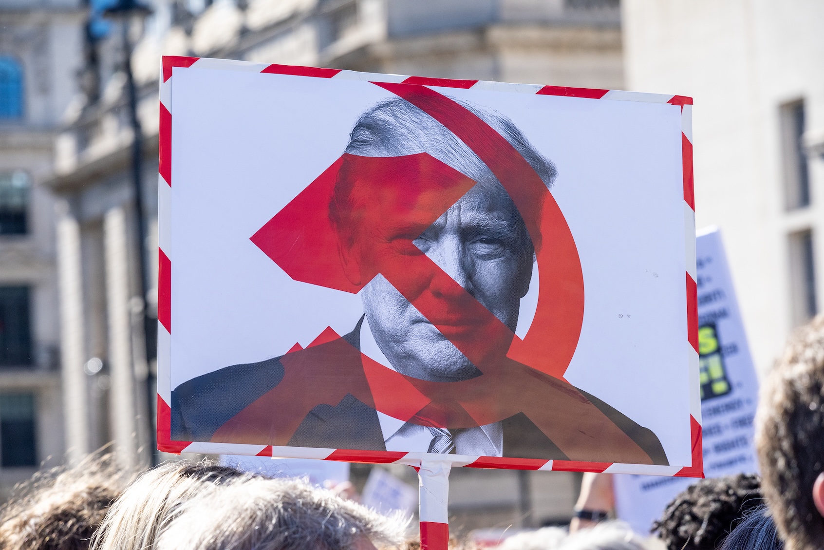 “I’d be up there with Lenin”: Trump tells far-right outlet he’d be the communist GOAT