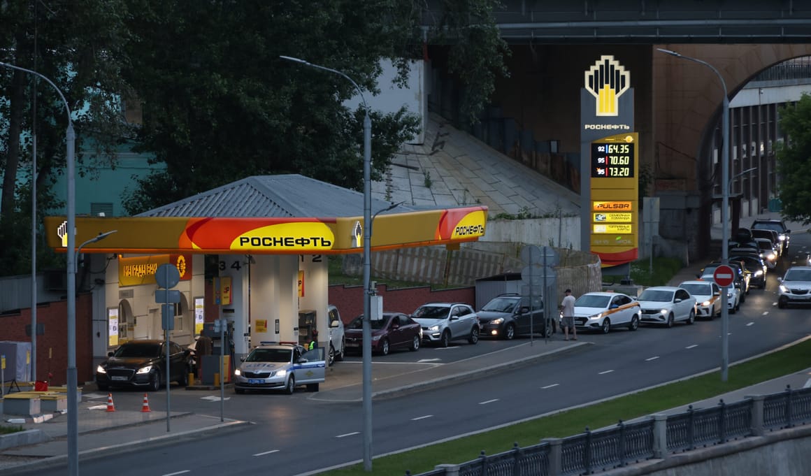 Russian authorities ask residents to work from home as fuel crisis escalates