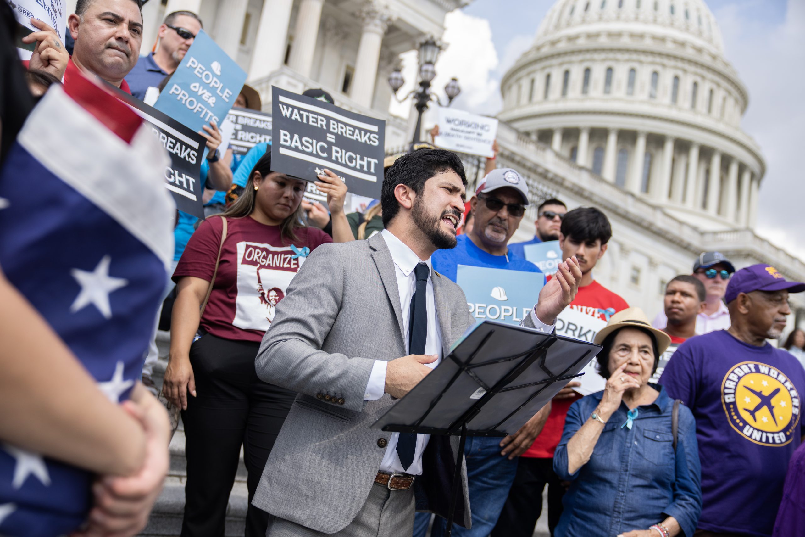 Florida Farmworkers Exposed to Scorching Heat and Pesticides