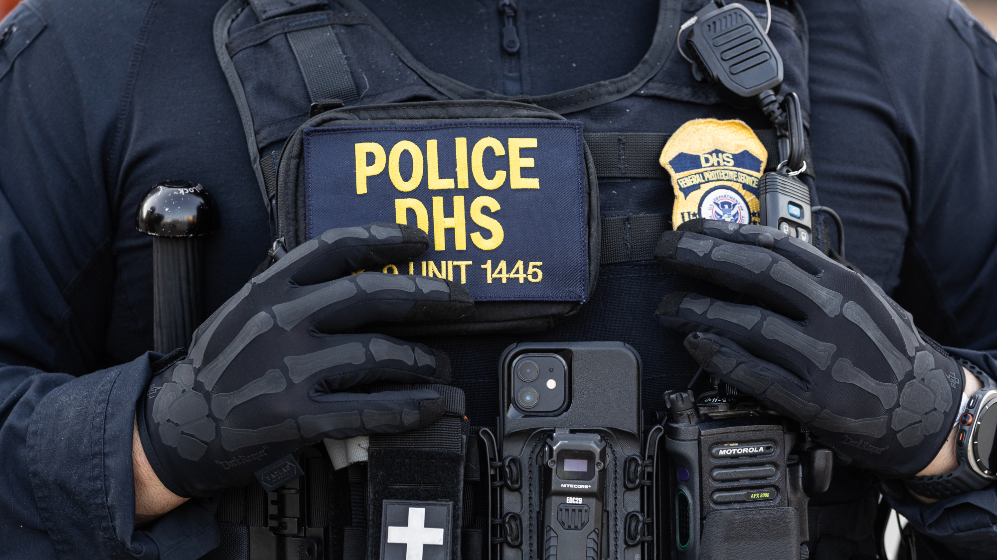 Report: Dozens of ICE and CBP Agents Have Abused Women and Children