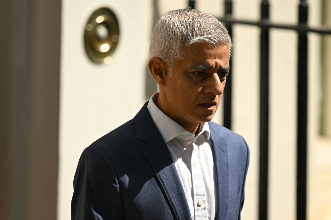 London mayor Sadiq Khan accuses Palantir of bypassing procurement rules