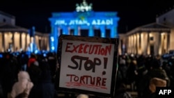 Iran Executes 19-Year-Old Arrested During January Protests, Right Group Says