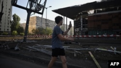 Zelenskyy Says ‘Answers’ Needed On Patriot Delivery As Civilian Death Toll Climbs