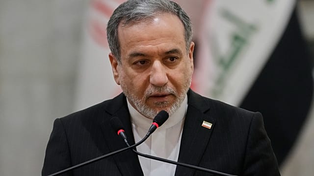Iran says its close to finalising a shipping route agreement with Oman