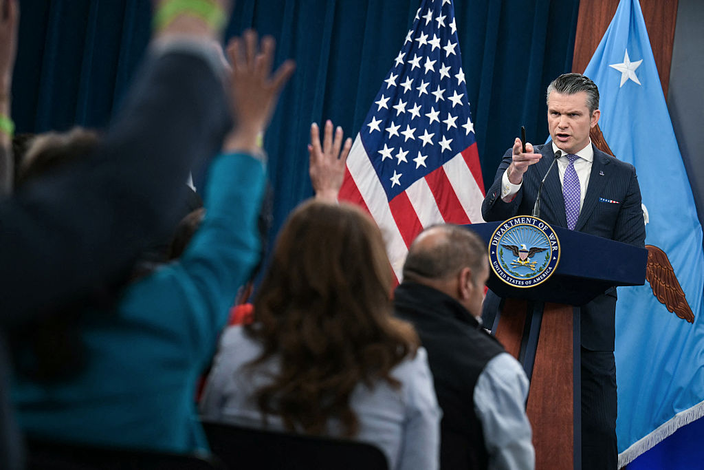 Hegseth fires “Stars and Stripes” journalists, deepens Pentagon press crackdown