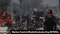 Zelenskyy Blasts ‘Negligence’ As Ukraine Mourns Dozens Killed In Russian Strike