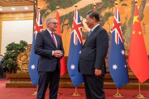 Australia Should Work With China, Not Try to Contain It