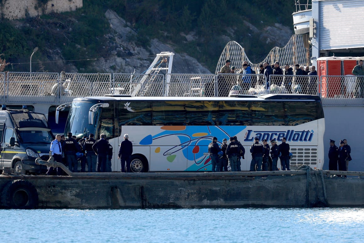 Asylum applications plummet across EU as governments push for deportation hubs