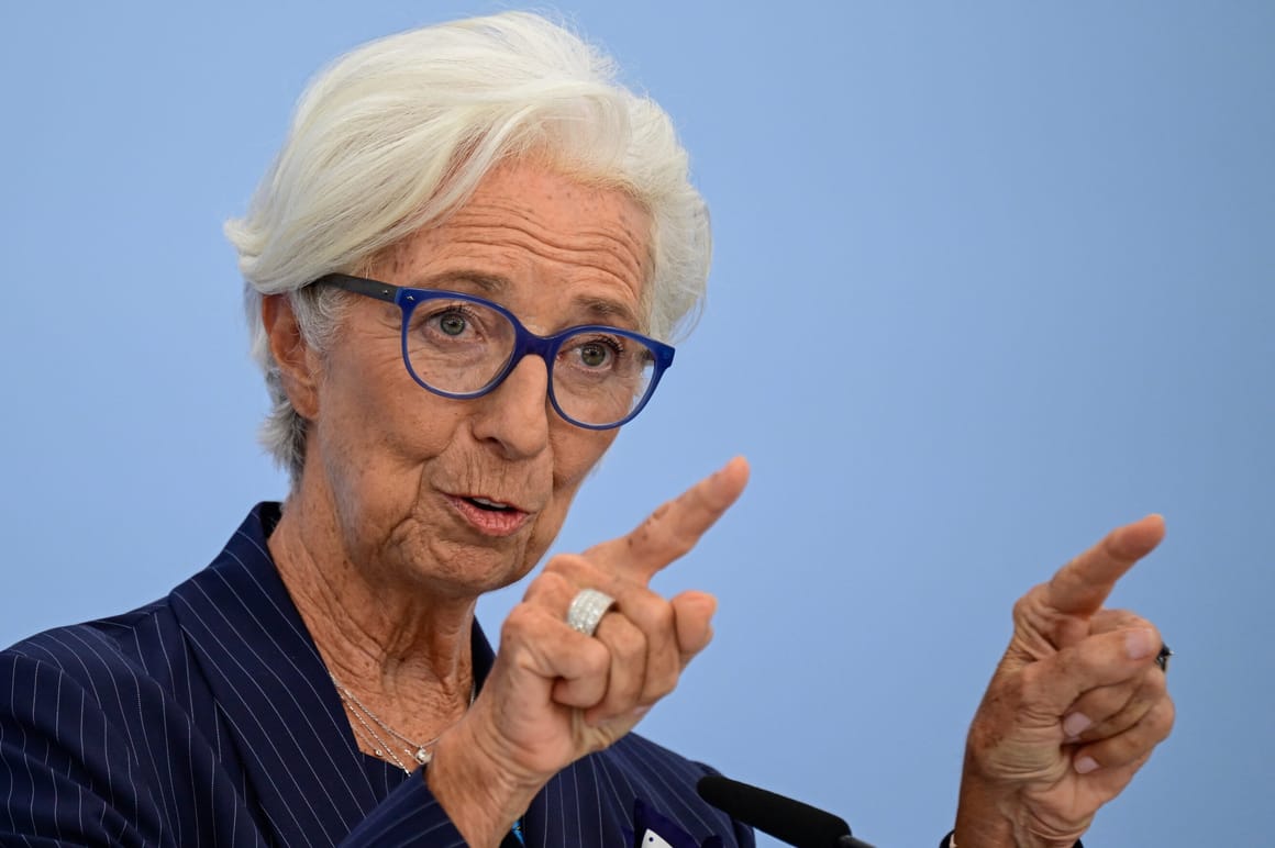 Will Lagarde bite the apple? ECB President leaves everyone guessing in Normandy 