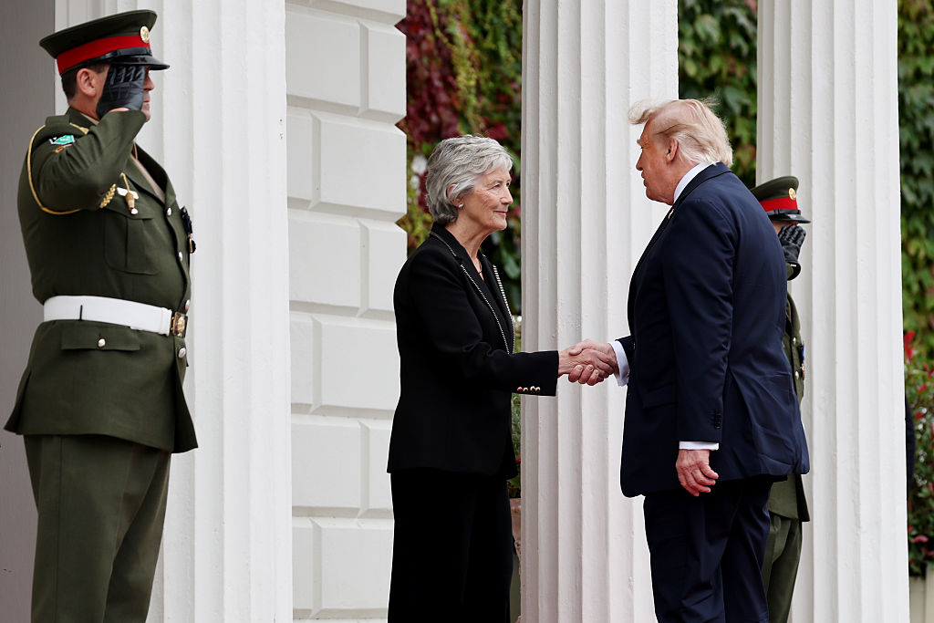 Trump wades into Irish reunification debate