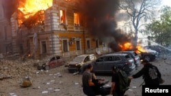 Ukraine Reports Deadly Russian Air Strikes On Kyiv, Kharkiv, And Dnipro