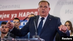 Nationalist Parties, Dodik Dominate Bosnian Election Amid Low Turnout
