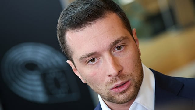 France’s far right leader visits Ceuta amid migration debate
