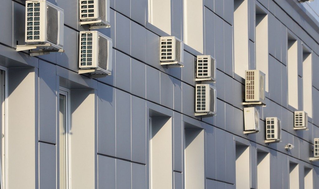 Too Cool To Care? Air Conditioning Weakens Climate Action Support