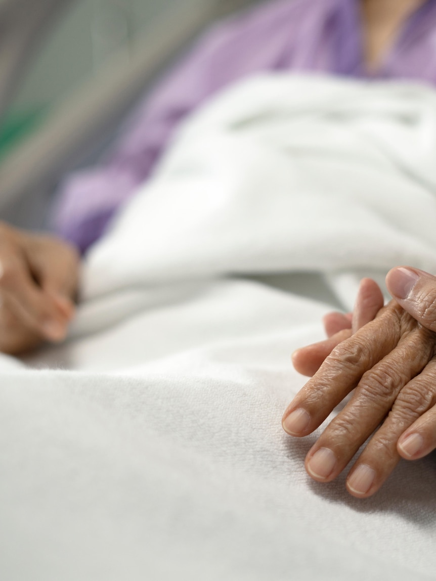 ‘Stranded patients’ in NSW hospitals prompts call for change