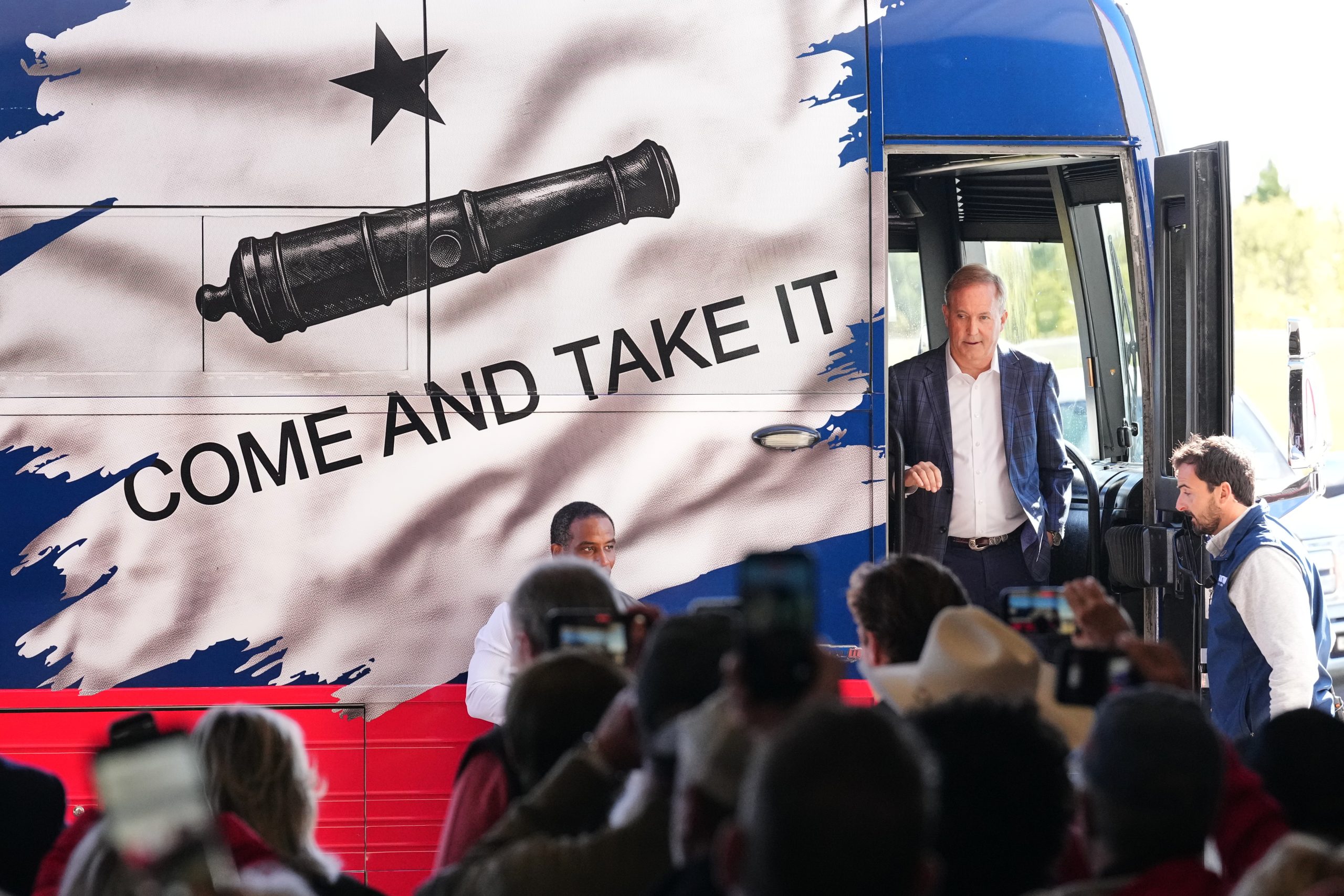 Please Don’t Film the Breakfast Buffet at Ken Paxton’s “Come and Take It” Bus Tour